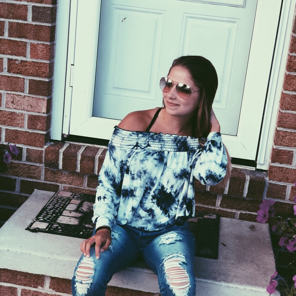 Blue and white off the shoulder long sleeve shirt